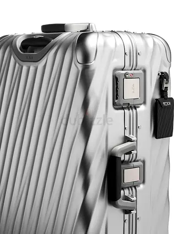 TUMI Aluminum check-in suitcase ( NEW)