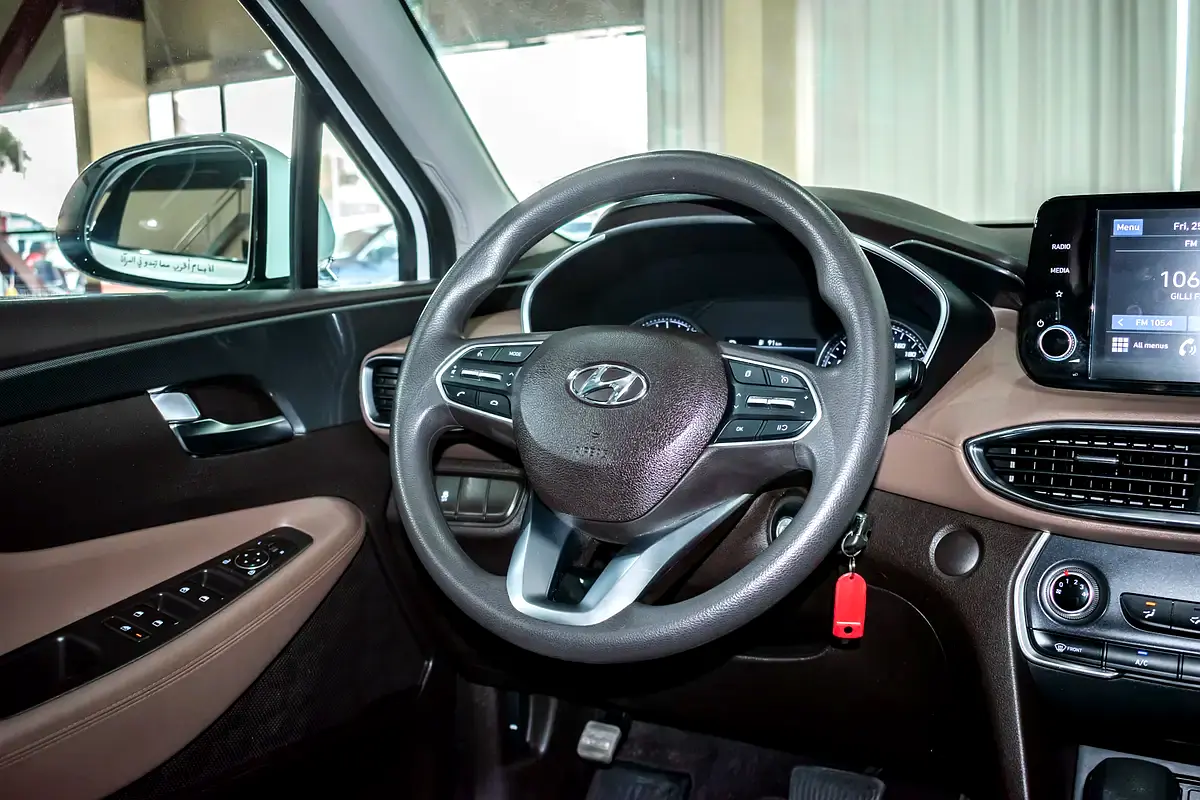 Hyundai Santa Fe 2023