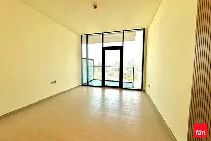 Spacious APT, Community View, Higher Floor