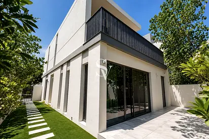 Premium | Close to entry/exit and Redwood Nursery