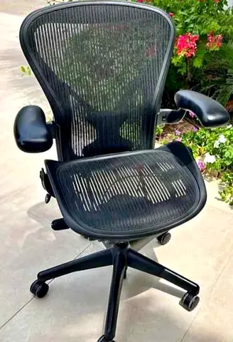 Selling Herman Miller Aeron Office Chair Type B And C Fully Loaded Posture Fitt