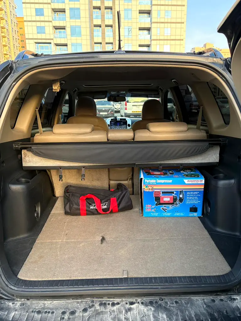 Toyota Rav 4 2010 — photo 1 of 11