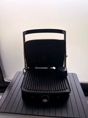 Electric contact grill / panini press - used, working