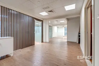 Vacant | DMCC Licence | Metro Access
