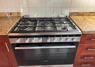 Siemens 5 Gas Burner Cooker  stove with gas oven 90cm