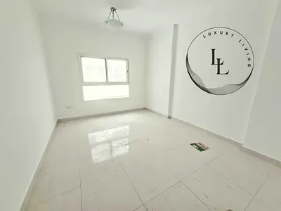 NICE 2 BHK JUST 40K BALCONY READY TO MOVE NEAR QASBAH CANAL NEAR DUBAI