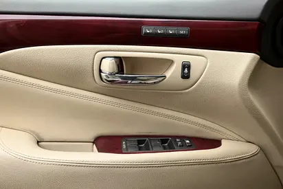 2012 Lexus LS-SERIES — миниатюра 12