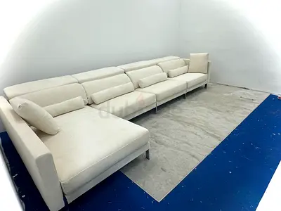 Like new condition Italy brand lshape sofa