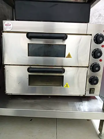 Used Double-Deck Commercial Pizza Oven - Stainless Steel