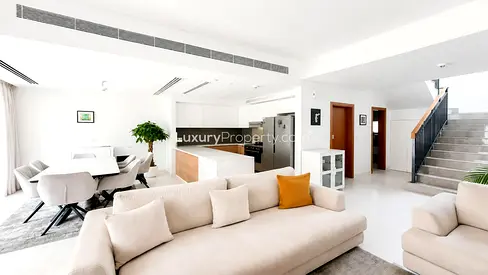 Beautiful Design | Spacious Living| Bright