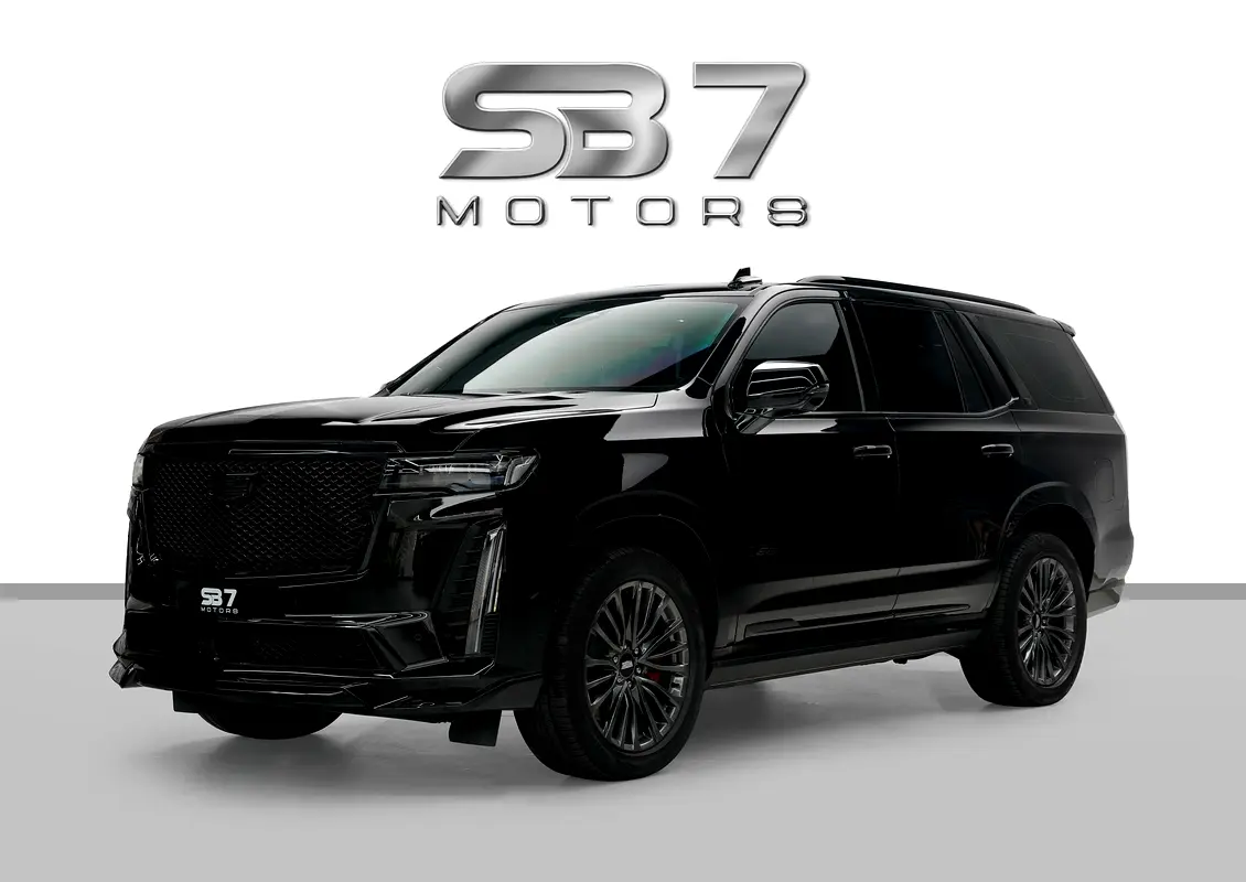 Cadillac Escalade 2023 — photo 1 of 15