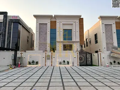 Classic villa with a full stone facade, two floors and a roof, luxurious finishes, price includes registration and ownership fees.