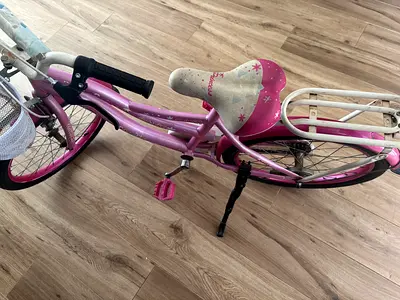 Bike for sale - For a 5-6 years old girl.