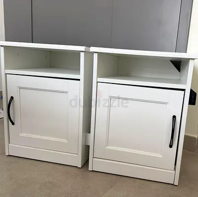 IKEA SONGESAND night stand (white - set of 2)