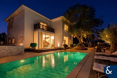 Prime Extended Plot | Lake & Skyline View