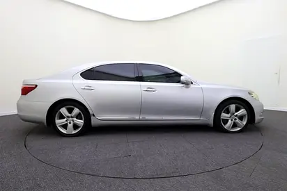 2012 Lexus LS-SERIES — миниатюра 8
