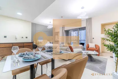 Very Spacious Studio Close to Metro & Mall