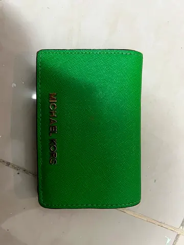 Green Michael Kors wallet jet set travel medium leather bifold wallet