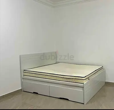 Bed frame and mattress 160 cm × 200 cm