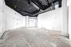Functional Retail Space | Prime Business Location