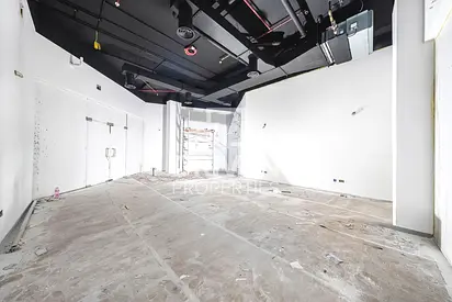 Functional Retail Space | Prime Business Location