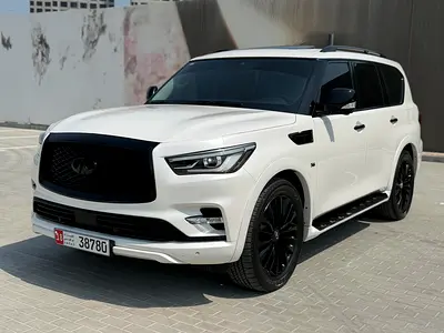 Infiniti QX80 Excellence plus GCC Al masood full service original paint