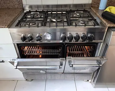 Bertazoni Double oven 5 burner gas With Electric oven 90cm Made in Italy Flawless condition