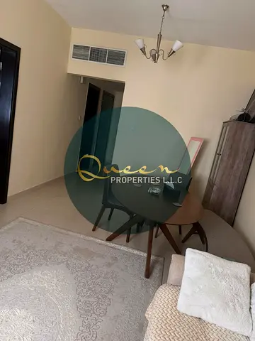 غرفه وصاله مفروشة بالكامل للبيع في مشروع قرية الأميرة بعجمان