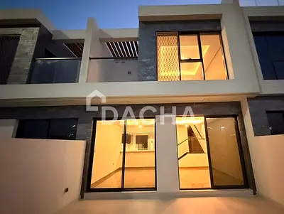 Full Golf View | Single Row | Semi Furnished