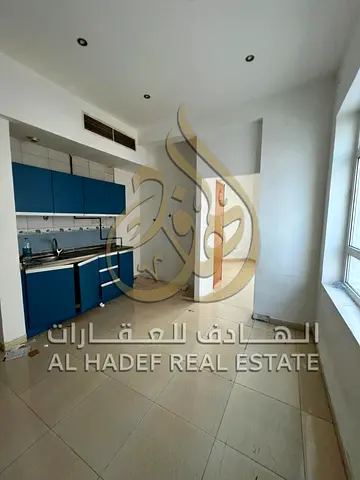 استوديو للإيجار في القليعة | مساحة ممتازة | بالقرب من جميع الخدمات | 23,000 درهم سنوياً