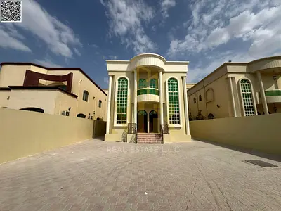 Luxury villa for sale in Al Rawda – 5 master bedrooms | 5,000 sq ft | Elegant design and super deluxe finishes | Spacious yard and strategic location