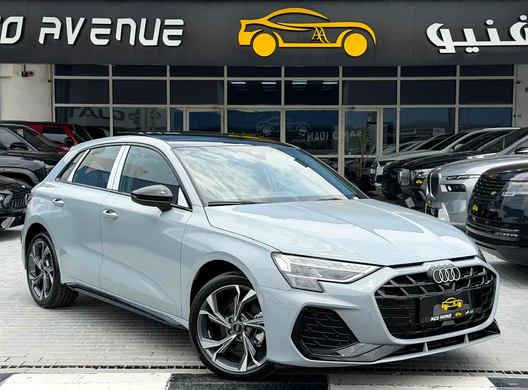Audi A3 2025 — photo 1 of 15