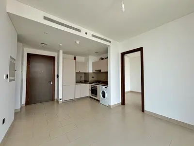 1 Bedroom + Study | High Floor | Stunning Open Views