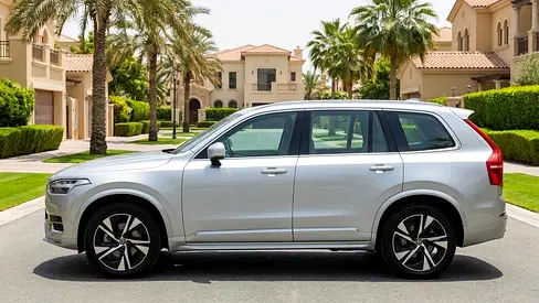 2023 Volvo XC90 — фото 3