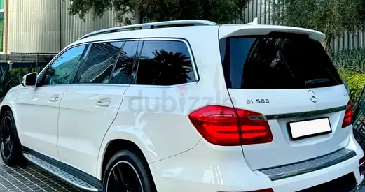 Mercedes-Benz GL-Class GL 500 4MATIC 2016 | GCC Specs | Low Mileage