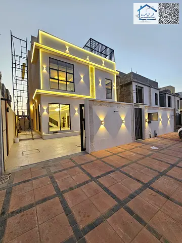 Villa with a pool, 3 floors, central air conditioning, registration fees included, custom finishing