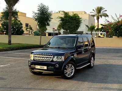 Pristine 2015 Land Rover LR4 HSE - GCC Specs - extremely well maintained