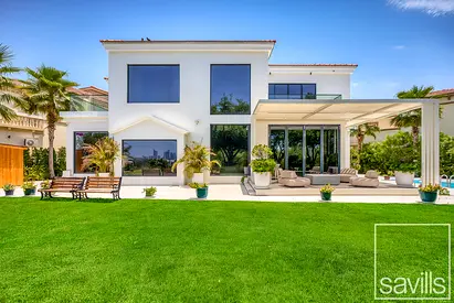 Spacious | Luxury Villa | Lake View | Furnished