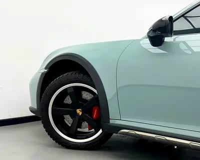صورة مصغرة 4 لـ 2023 Porsche 911