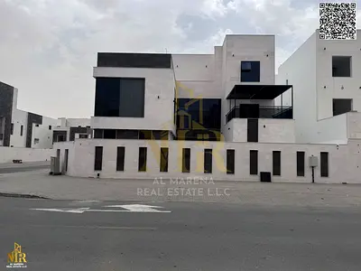 فيلا زاوية للبيع مع مسبح خاص، مصعد داخلي، ملكية حرة. السعر يشمل الماء والكهرباء والمصعد والتكييف المركزي. فيلا زاوية للبيع مع مسبح خاص، مصعد داخلي، مل