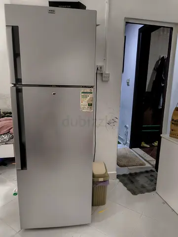 Silver double-door refrigerator, good condition, Aftron light weight and spacious