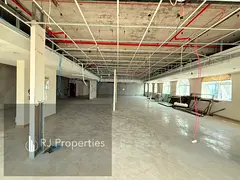 Huge Office Space 90 Days Free Kitchen &amp; Washroom Ready to Move Prime Location