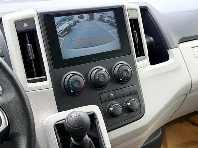 2025 Toyota HIACE — фото 19