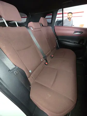 صورة مصغرة 3 لـ 2024 Toyota COROLLA CROSS