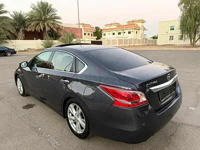 Nissan Altima 2013 SL - Japanese Specs - Excellent Condition