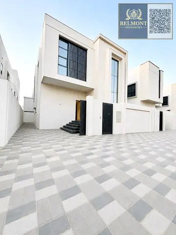 فيلا للإيجار – قرية الأميرة، الياسمين، عجمان  جاهزة للسكن | موقع مميز | قريب من مواقف السيارات  فيلا فسيحة تتكون من 5 غرف نوم ماستر متاحة للإيجار في ق