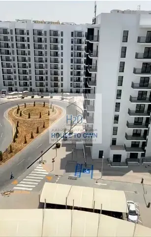 Vacant Now and Ready for Move in High Floor