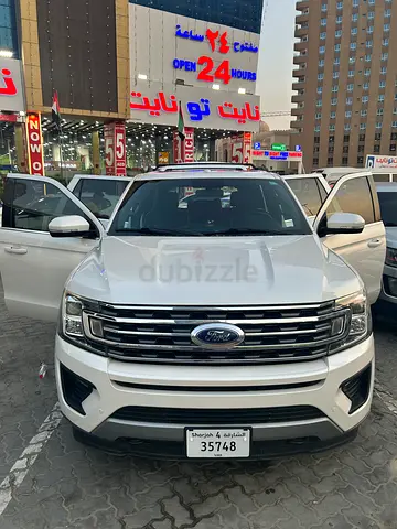 Ford Expedition XLT 2019 Like New