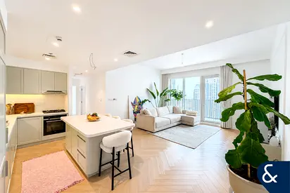 Fully Upgraded | 2 Bed | Prestige Finishing