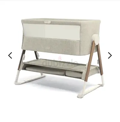 Baby bedside bassinet / co-sleeper in beige